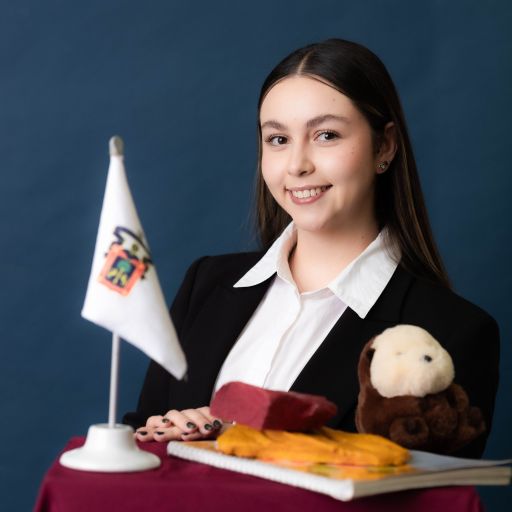 Angela Isaac Carrillo