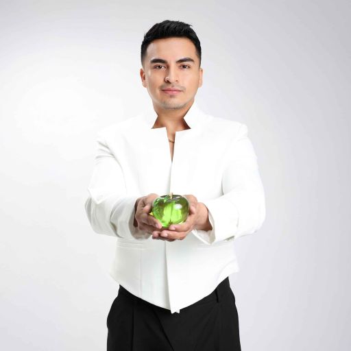 Nutriólogo Eustorgio Juárez