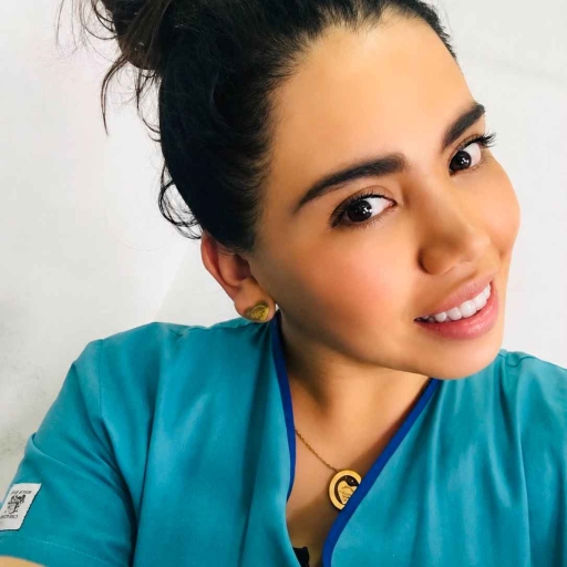 Paola López