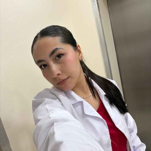 Hanna Zayuri Cruz Prado