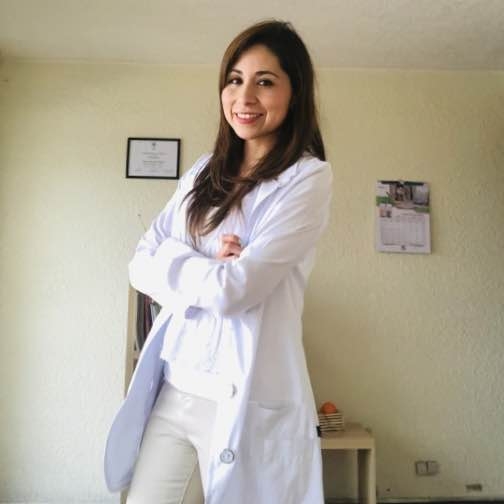 Ariadna Lopez Hernandez Licenciada en Nutrición, Educadora en Diabetes, Nutrición Renal, Inmunonutrición, Nutrición Deportiva, SOMP, enfermedades tiroideas y salud hormonal.
