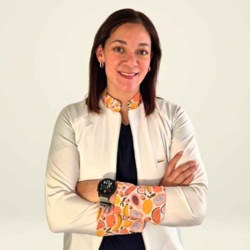 L.n. Alejandra Márquez Tinoco Licenciada en Nutrición Aplicada