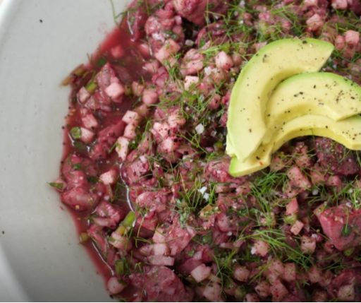 Ceviche de Pescado con Jamaica, Jícama y Jengibre