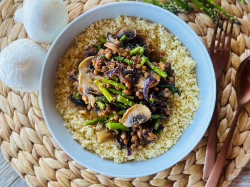 Cuscús con Lentejas y Espárragos Verdes