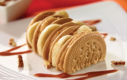 Sandwich de galletas marías con fruta