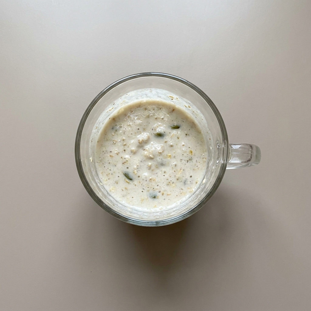 Licuado de manzana con avena, y pepita de calabaza