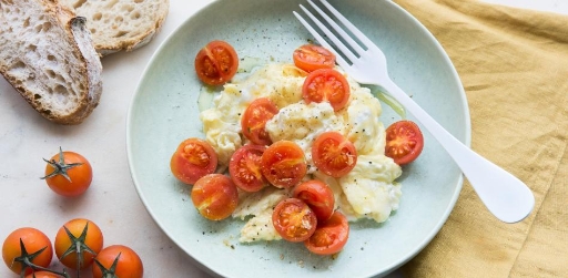 Huevito con cherry's