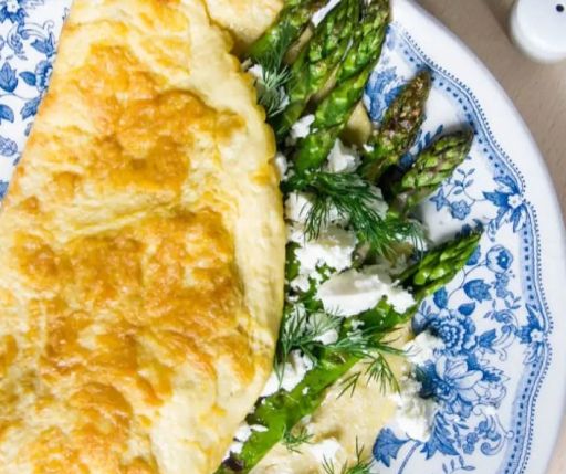 Omelette con queso feta