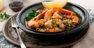 Camarones al ajillo